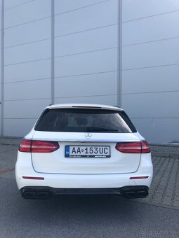 Mercedes Benz E class 220d AMG Line 4MATIC - 6