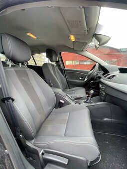 Renault Megane 1.5 DCI - 6