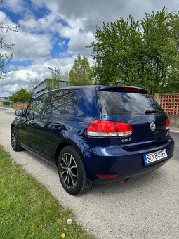 Volkswagen Golf VI - 6