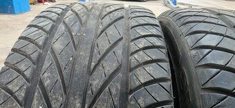 Goodride 235/40 R18 - 6