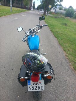 Suzuki intruder VS 600 - 6