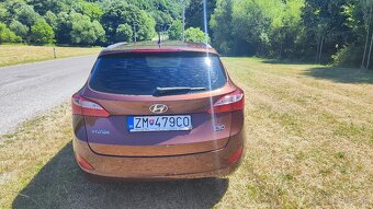 Hyundai i30 1.6 GDI | 88 kW | r.v. 2014 | TOP stav - 6