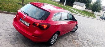 Opel Astra Sport Tourer 1,7 CDTi - 6