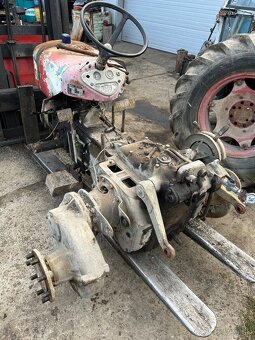 Predám zadnú časť traktora Zetor 6911 6718 5718 5618 - 6