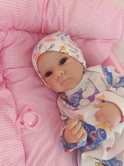 Realistická bábika Monika - 6