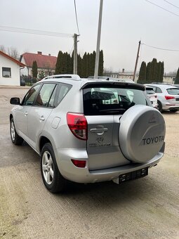 Toyota Rav4 2.2 D-4D 4x4 = Uzávierk, Bez korozie, = - 6
