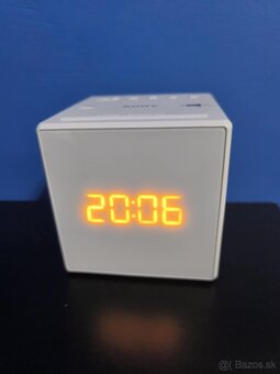 Rádio budík Sony - 6
