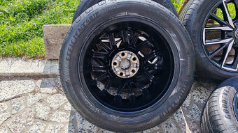 5x114,3 R17 --- TOYOTA YARIS CROSS - 6