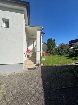 Na predaj ponúkame rodinný dom s veľkým potenciálom, len na - 6