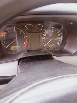 Škoda Octavia I. 1.6 benzín combi - 6