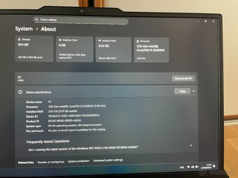 Herný Lenovo LOQ i5-12450HX / RTX 4050 / 24GB RAM / 144Hz - 6