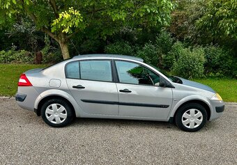 Renault Megane sedan 1.4i 16v 72kw - 1. majiteľ - 6