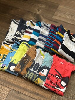 38 ks oblečenia 104-110 - 6