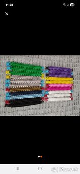 Kľúčenky a naramky. - 6