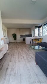 3 izbový byt v Trenčíne 85 m2  650 € mesačne - 6
