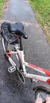 Málo používaný dámsky cestný bicykel - 6