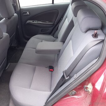 Predám nissan almera 1.5 72kw - 6