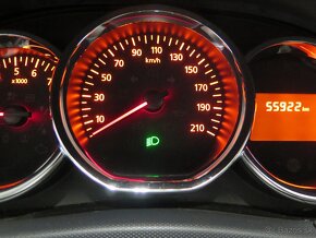Dacia Duster 1.2TCe 125,klima,navi,výhřev - 6