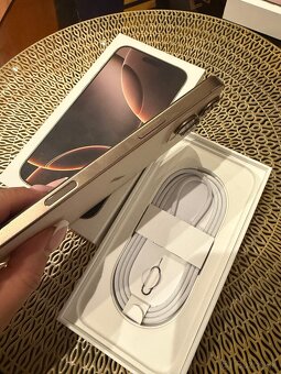 iphone 16 pro max 256gb ZLATÝ - 6