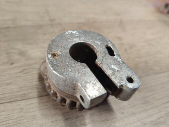 Prepínač smeroviek Tatran - 6