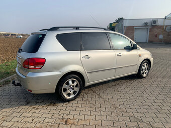 Toyota Avensis Verso 2.0 vvti LPG - 6