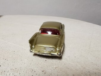 Corgi toys Studebaker Golden Hawk - 6