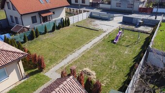 Dvojdom vo Veľkom Mederi s možnosťou ďalšej výstavby. - 6