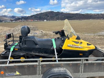 Snežný skúter Can am Skandic 600 - 6