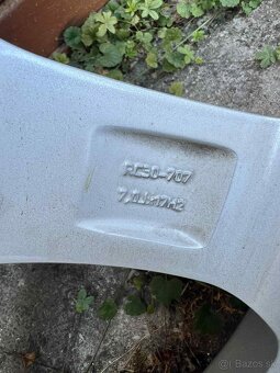 Na predaj zimna sada Pneumatiky 215/55 R17 + disky 5x114,3 - 6