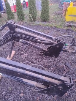 Nakladač České výroby na malotraktor - 6