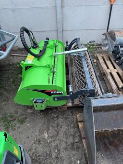 AVANT mininakladač + vidly, lopata, spätná fréza - 6