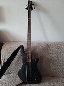 Basgitara Schecter Stiletto Stealth 4 - 6
