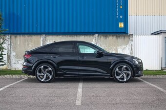 Audi E-tron S quattro - 6