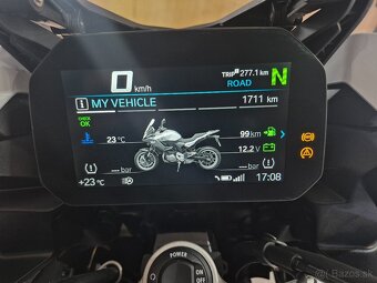 BMW F900XR - 6