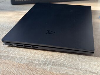 Asus Zenbook  - Super stav, ryzen 5 7530U 16gb ram - 6