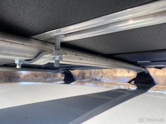 Výnimočný sklolaminátový strešný stan na auto - nový - 6