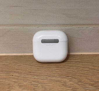 Airpods 4 - 6