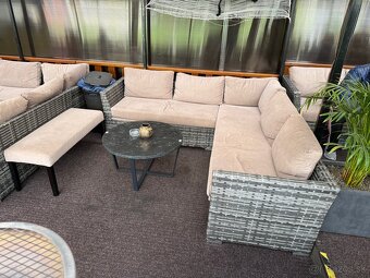 rohový ratanový gauč - 6