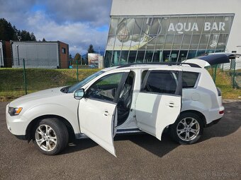 Mitsubishi Outlander 2,2 DiD 130kw 4x4 - 6