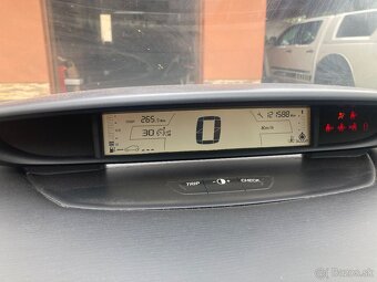 Citroën C4 - 6