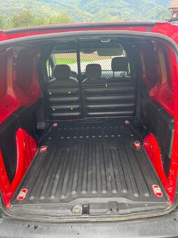 Citroën Berlingo 1.6 Hdi 3 miestna verzia - 6