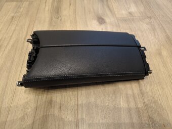 Lakťová opierka Mercedes , W205 , S205 , C , GLC , EQC - 6