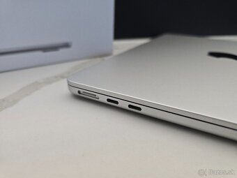 Macbook Air 13 M3 - 256GB - 2024- Záruka - 6