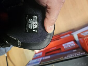 korčule BAUER VAPOR FLYLITE - v červenej farbe 9,5 fit2 NOVE - 6