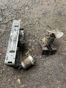 Motorčeky kúrenia, stieračov, na maják - 6