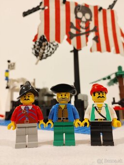 LEGO Pirates 6296 Shipwreck Island - 6