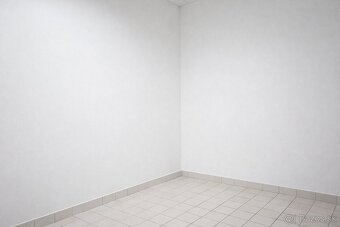 Prenajmem obchodné priestory – 70 m², centrum Púchova - 6
