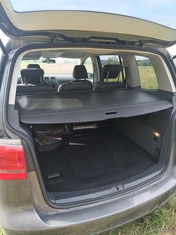 Volkswagen Touran 1,6 TDI - 6