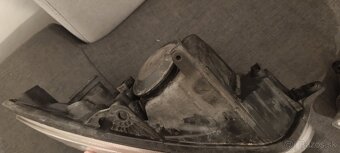 Hlavné svetlomety Fabia II pred fl. - 6