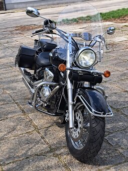 Suzuki intruder VL800 - 6